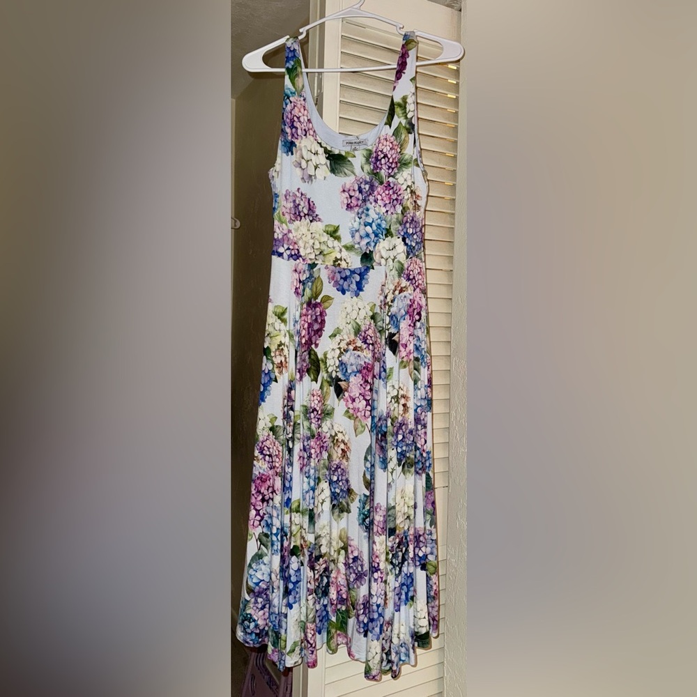 Posh peanut women’s dress